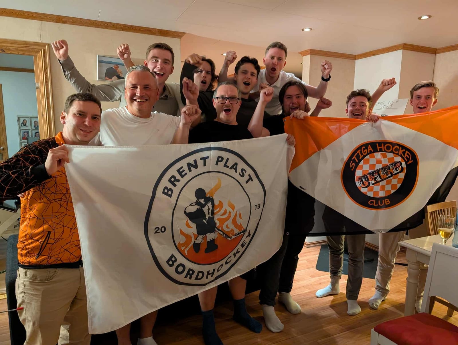 Stemningen var god mellom SHC Cheb og Brent Plast BHK.
